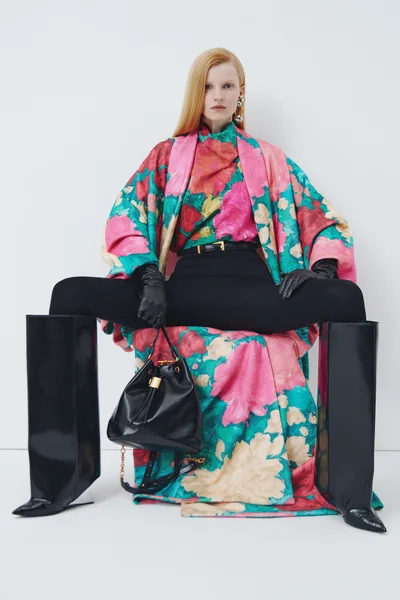 Look 15